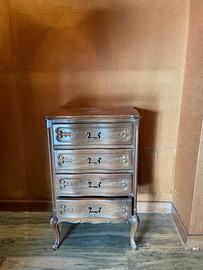 Comodino cassettiera