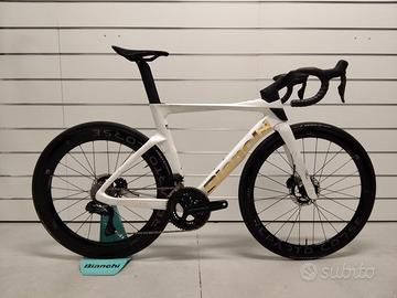 BIANCHI OLTRE RC DURA-ACE DI2 COLORE CANOVA