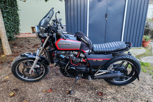 Honda vf 750