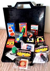 Valigia con 11 giochi di prestigio magia sigillati