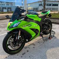 KAWASAKI NINJA ZX-10R 2013 17.700 KM