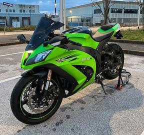 KAWASAKI NINJA ZX-10R 2013 17.700 KM