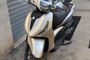 Beverly 300 hpe
