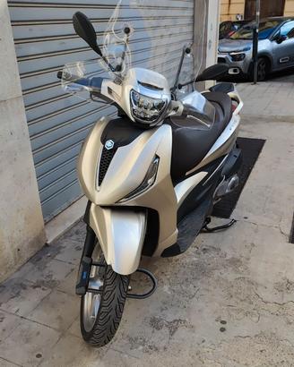 Beverly 300 hpe