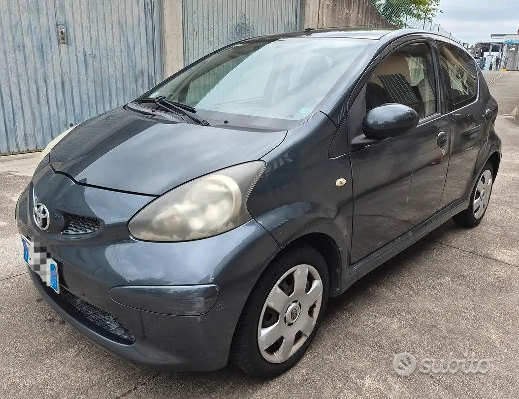 toyota aygo 1.0 benzina 5 porte km 173000 2008