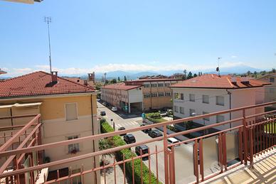 Panoramico luminoso appartamento