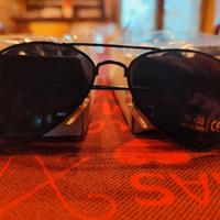 Occhiali da sole nuovi