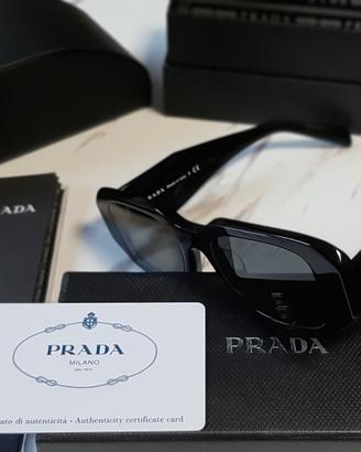 Occhiali da sole Prada