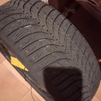 Treno gomme con cerchi in ferro