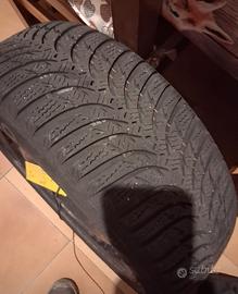 Treno gomme con cerchi in ferro