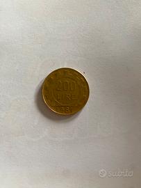 200 Lire