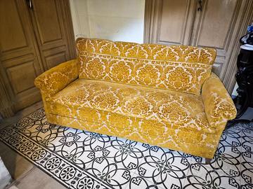 Divano antico tre posti inizio secolo scorso