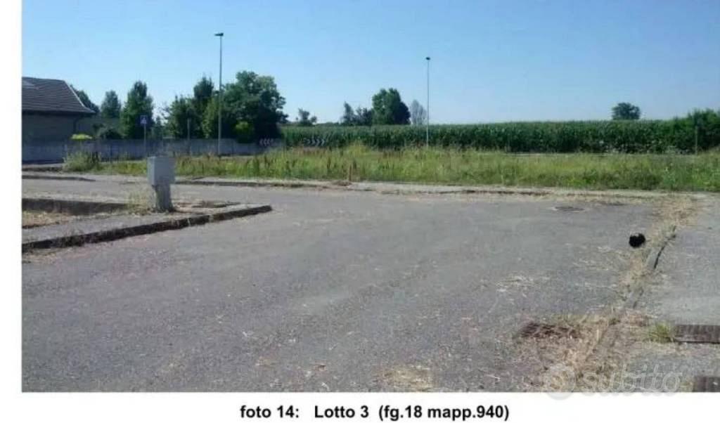Immobile in asta di 1089 m² a Castelvetro Piacenti - Vista 3