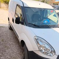 Fiat Doblo 2012