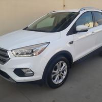 Ford Kuga 1.5 TDCI 120 CV 2WD Powershift Edition