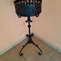 Porta fiori/piante ferro battuto