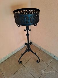 Porta fiori/piante ferro battuto