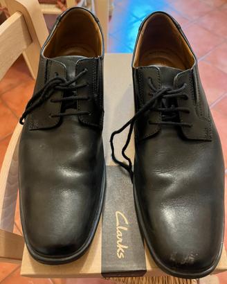 Scarpe stringate Clarks uomo in pelle nera