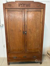 Armadio stile liberty