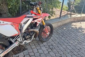HM 50 