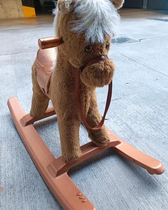 Cavallo a dondolo ROLLY TOYS 