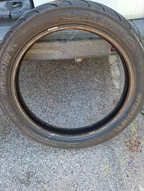 Gomme moto