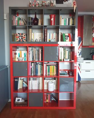 Libreria IKEA laccata rosso/grigio