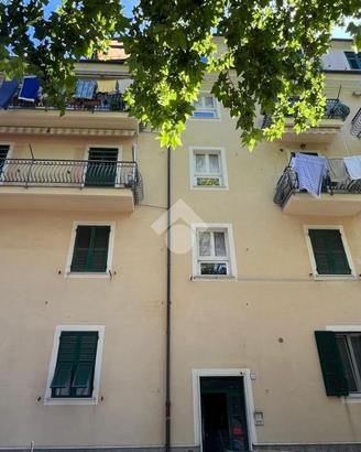 4 LOCALI A COGOLETO