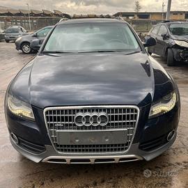 Audi A4 B8 AllRoad 4x4 2.0 TDI CAH PER RICAMBI