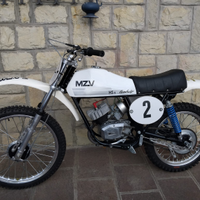 Moto mzv cambridge hs9