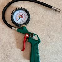 Manometro pressione pneumatici
