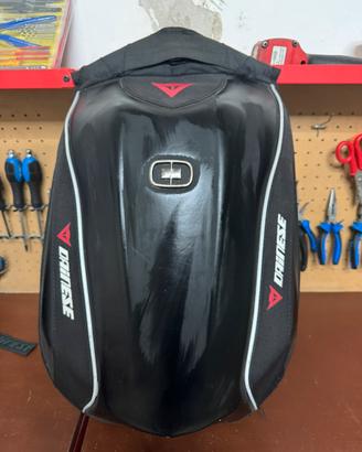 Zaino moto rigido, Dainese