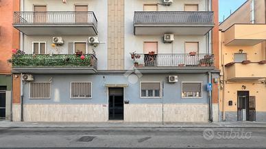4 LOCALI A BRINDISI