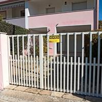 Villa in bifamiliare