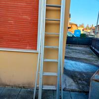 scala itelescopica alluminio a tre sezioni 