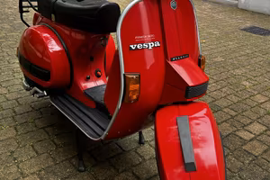 VESPA PX150E arcobaleno anno 1988