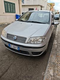 Fiat punto 1.2 benzina del 2007 con 220000km