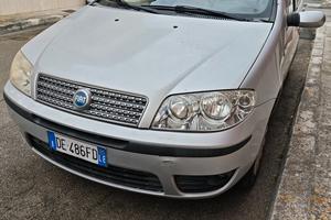 Fiat punto 1.2 benzina del 2007 con 220000km