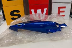 Codone destro originale Yamaha Tzr