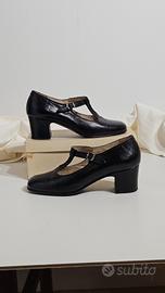 Scarpe T-strap Vintage pelle nera Creazioni Pigior