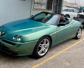 Alfa GTV 916 Spider 3.0