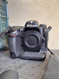 Nikon D2X