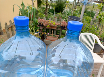 Boccioni in plastica