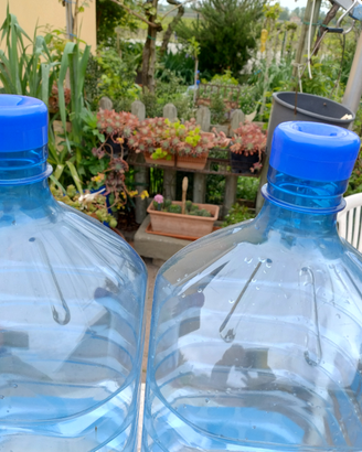 Boccioni in plastica