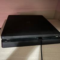 PlayStation 4 + 2 joystick ps4