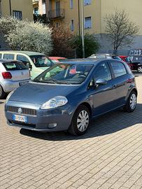 Fiat Grande Punto 1.2 Benzina 65 CV Neopatentati