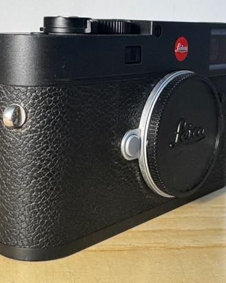 Leica M11