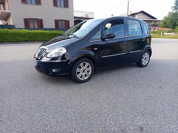 Lancia Musa 1.4 8v gpl ecochic