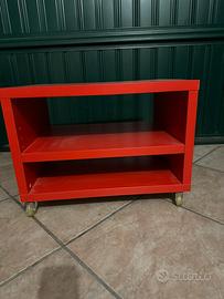 Tavolino ikea con ripiano e ruote