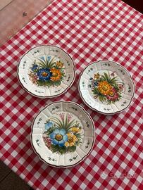 Piatti in ceramica vintage